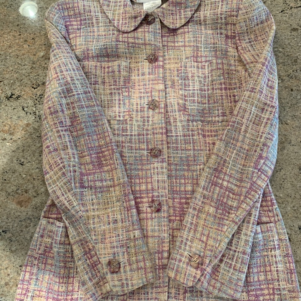 CHANEL COTTON BLAZER - lightweight, dress up or down , with Chanel hanger